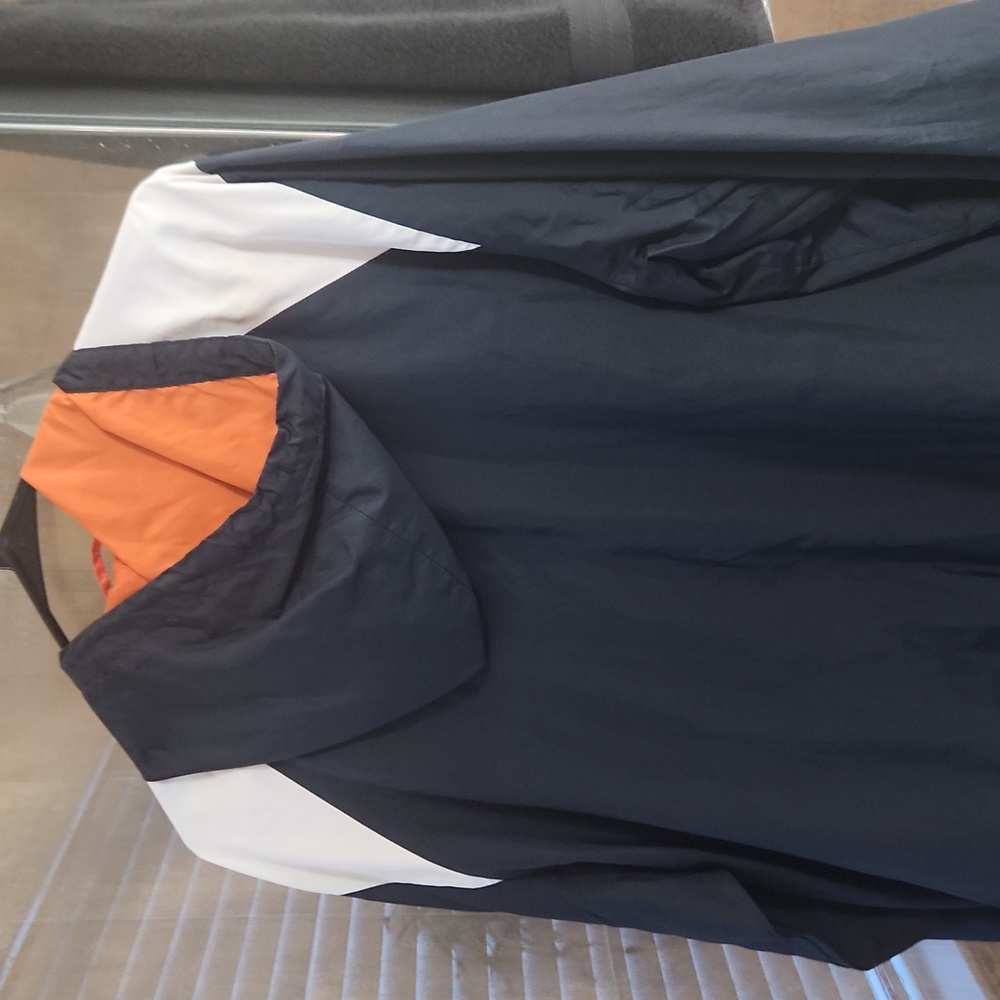 Nike jacket - Picture 2 of 5